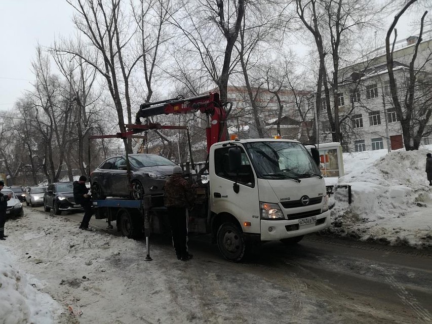 Саратов ждет массовая эвакуация авто