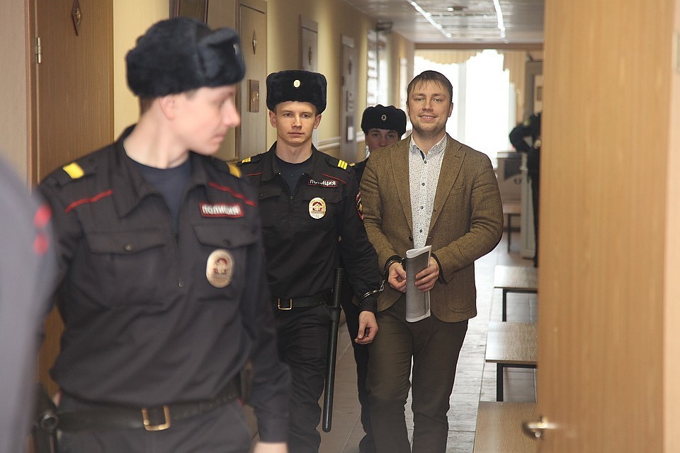Суд арестовал Евгения Мезина на два месяца.