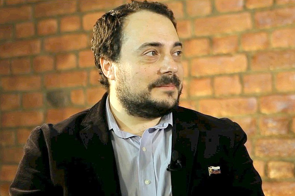 Редактор "Кто хочет стать миллионером?" Илья Бер. Фото Фонд развития местного самоуправления / Youtube