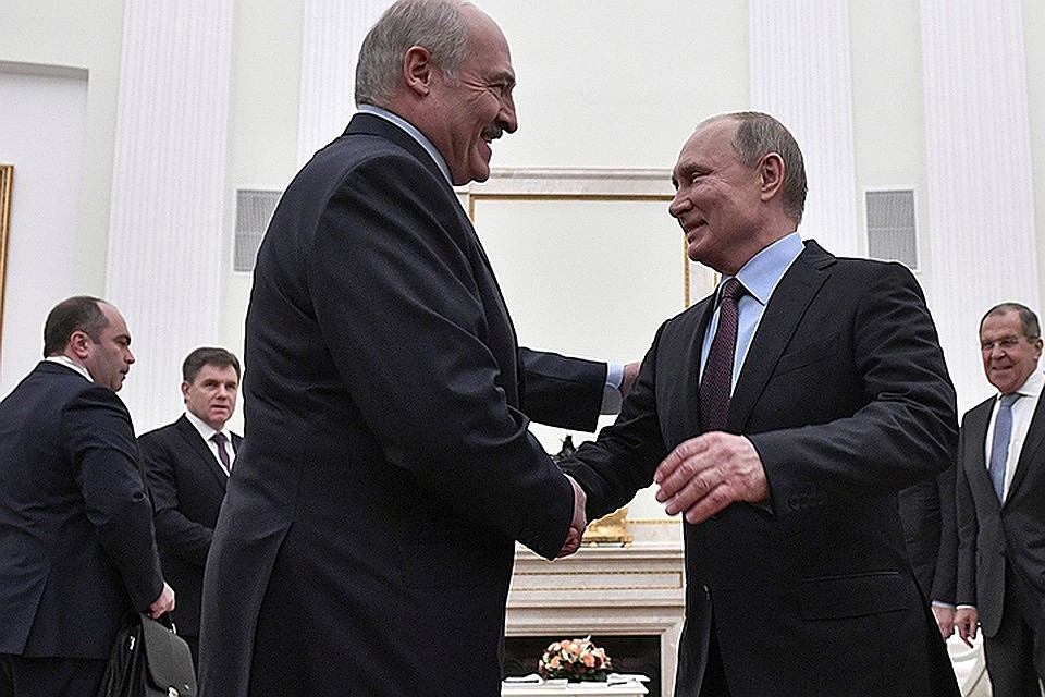 Президенты России и Белоруссии Владимир Путин и Александр Лукашенко