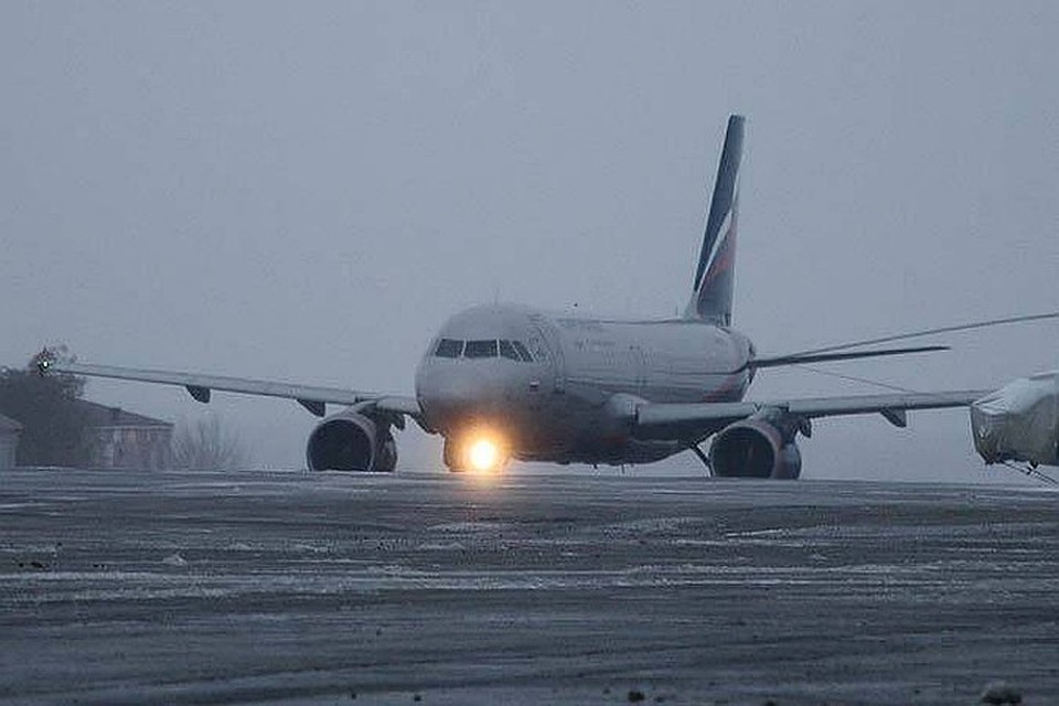 В Пулково опять задержки рейсов из-за непогоды.