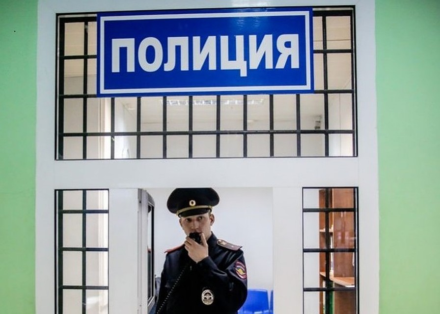 Не сообщайте никому пин-код от банковской карты.