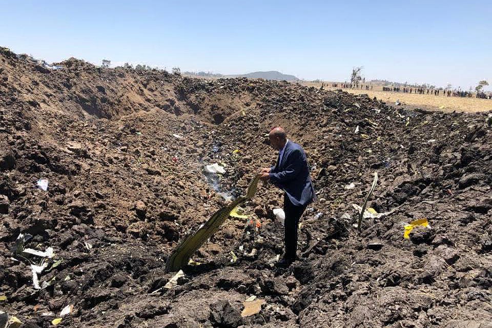 Первое фото с места авиакатастрофы опубликовала Ethiopian Airlines