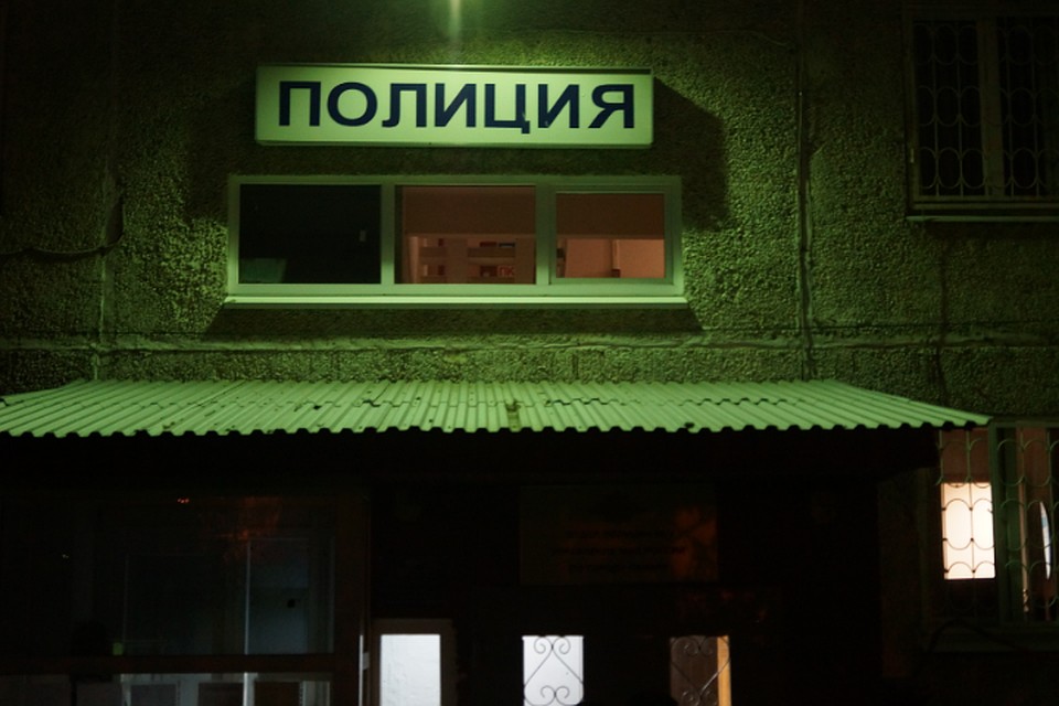 Задержанного за пьяную езду нашли мертвым в камере отделения полиции на Сахалине