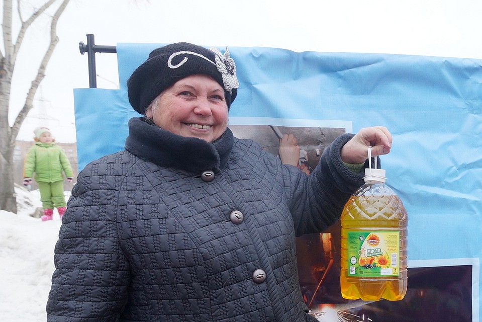 Любовь Беккер выиграла большой запас необходимого в хозяйстве продукта.