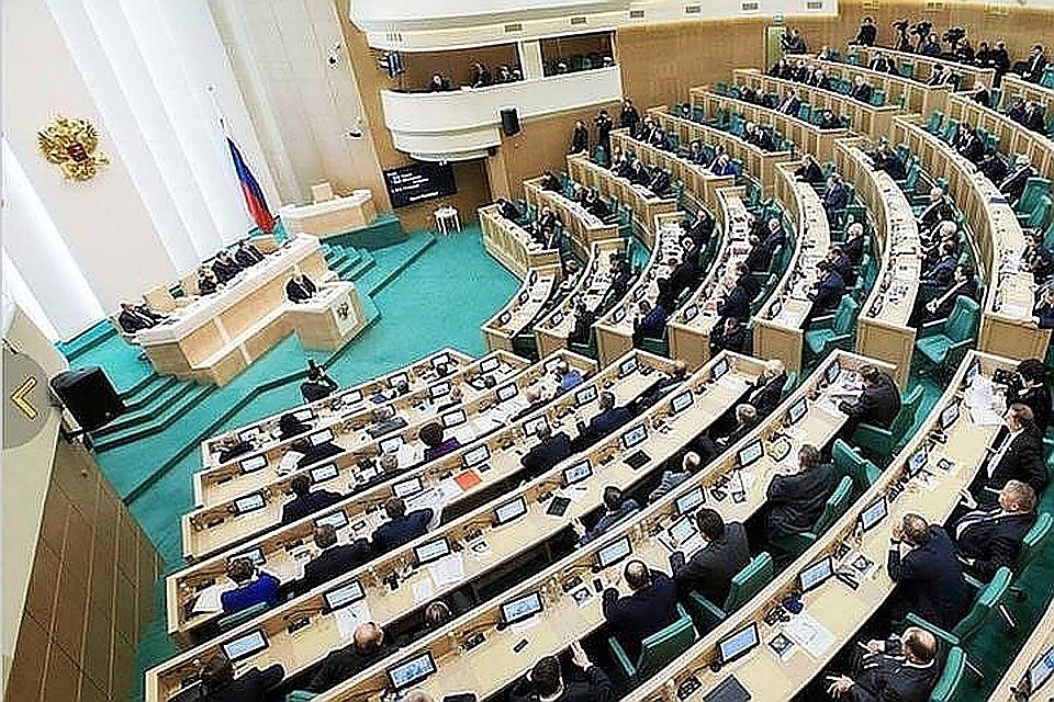 В СФ назвали глупостью и ерничаньем слова о взимании Украиной ренты с РФ