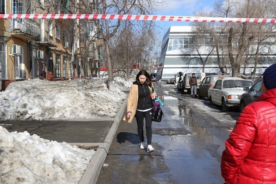 Кемеровчане игнорируют сигнальные ленты Фото: Администрация Кемерова