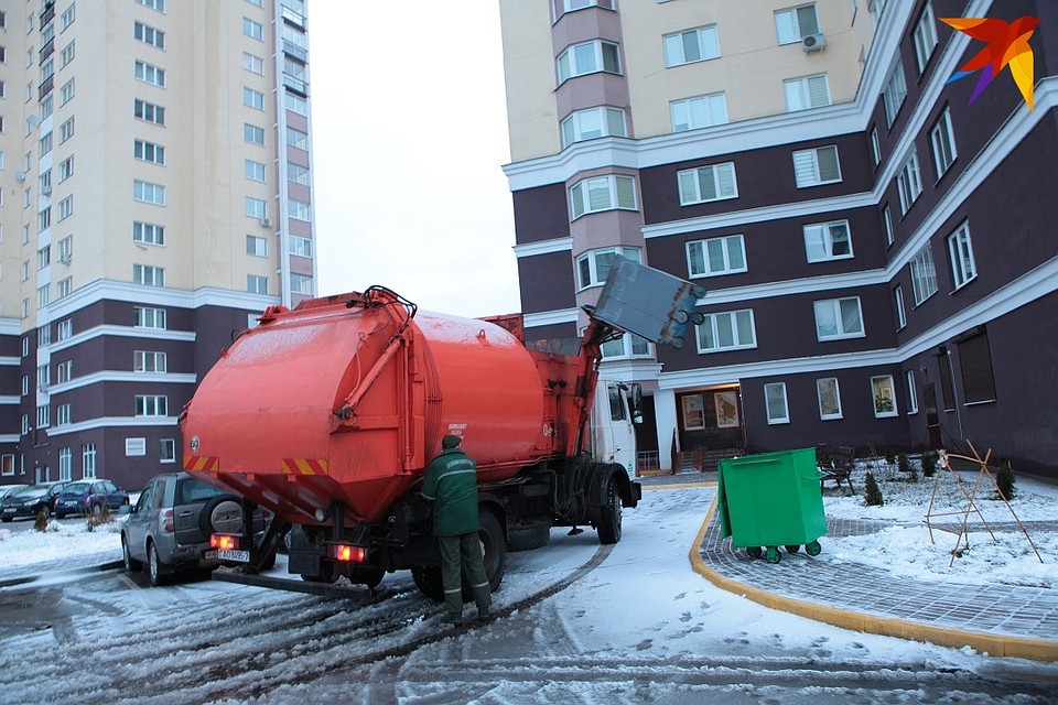 В Беларуси меняют механизм формирования цен на услуги по вывозу мусора в жировках.
