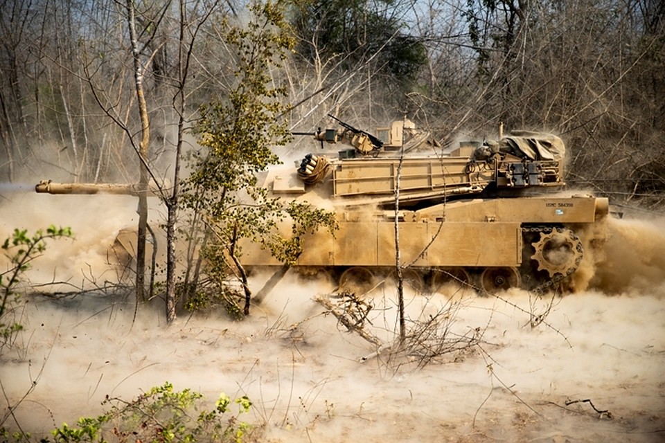 Американский танк M-1 Abrams