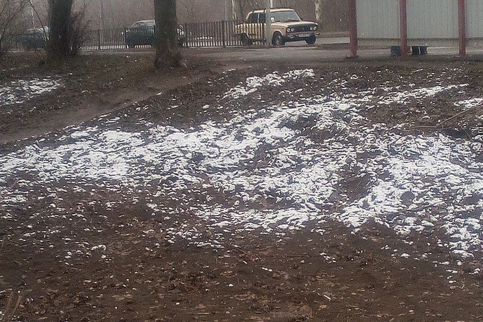В Донецке выпал снег