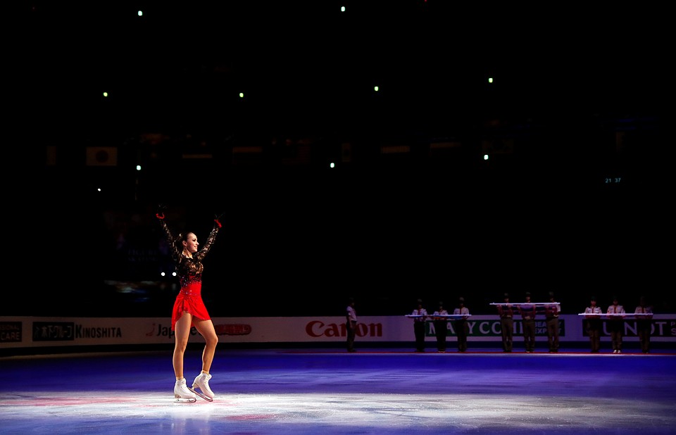 Алина Загитова после победы на чемпионате мира 2019.