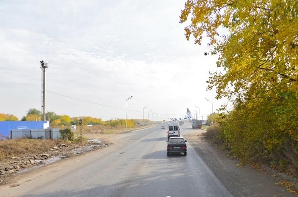 Дорогу не только расширят, но и сделают там тротуары и освещение