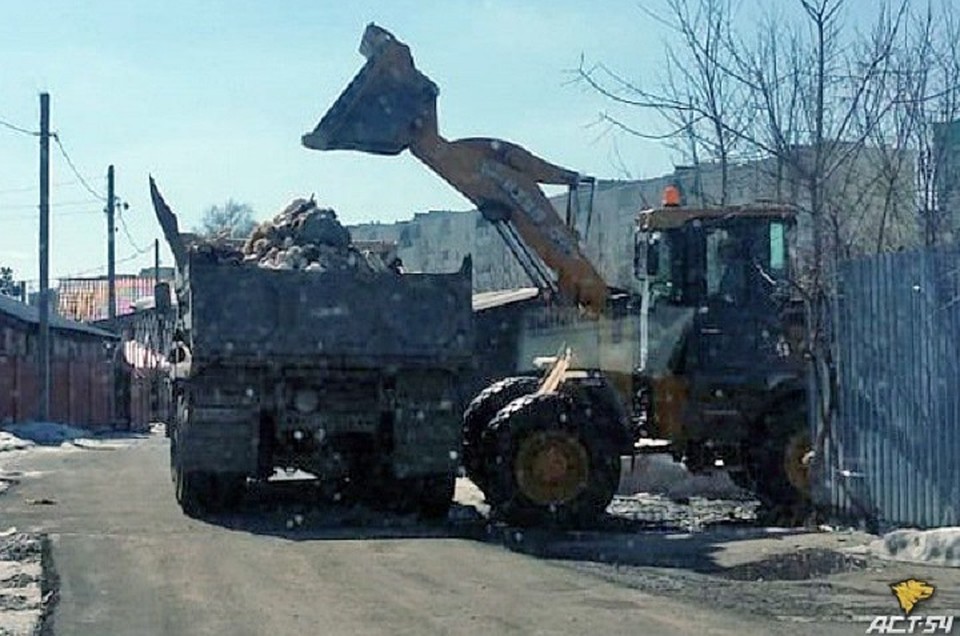 Кучу отходов увезли из жилмассива.