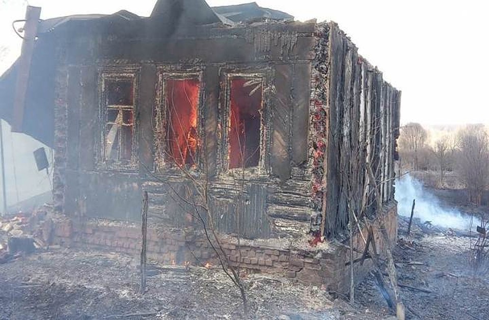 Пожар произошел во Льговском районе