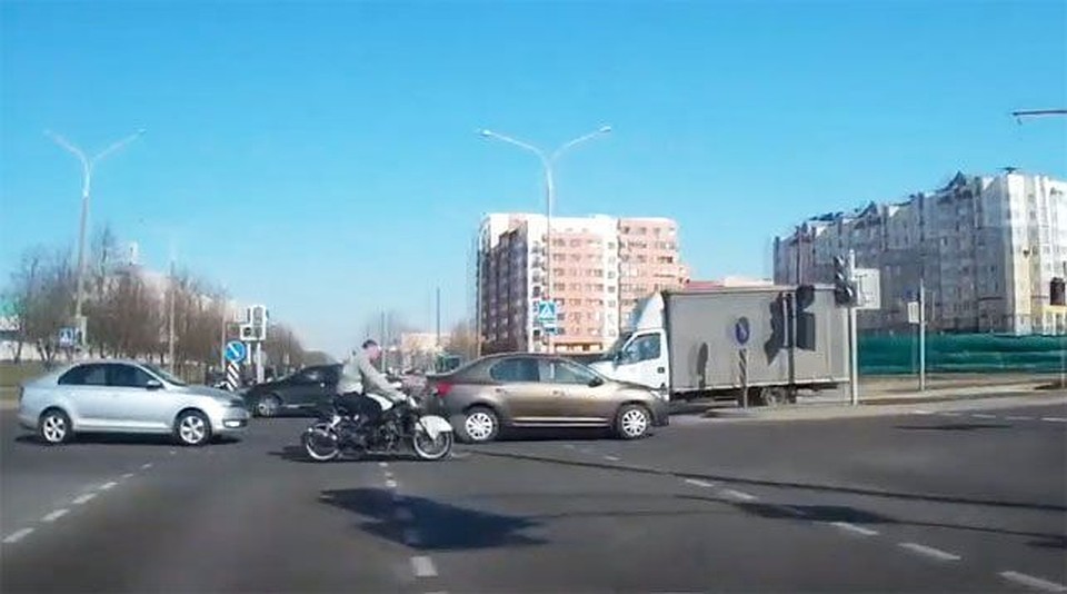 В Минске мотоциклист пытался удрать от ГАИ и упал. Фото: ГУВД Мингорисполкома.
