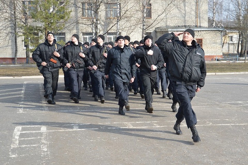 К слову, всего по главной улице Брянска пройдут 40 сотрудников Росгвардии. Фото: пресс-служба Управления Росгвардии по Брянской области