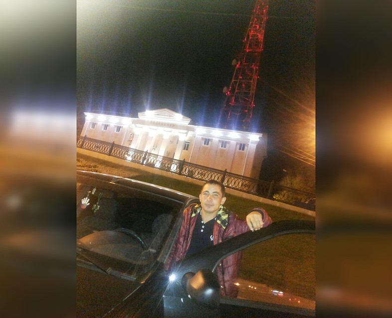 Василь недавно женился, у него родился сын