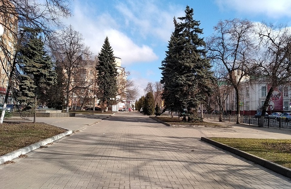 Участие в уборке города приняли около 10,5 тысяч человек