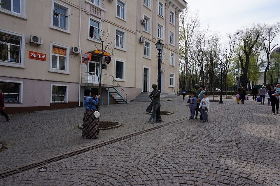В такую погоду приятно прогуляться по Кишиневу