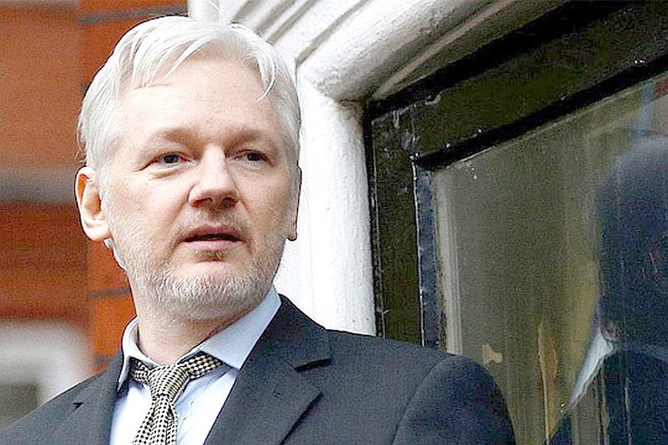 Основатель "WikiLeaks" Джулиан Ассанж.