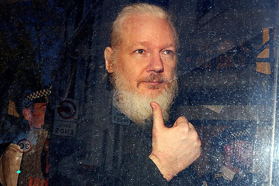 Основатель WikiLeaks Джулиан Ассанж