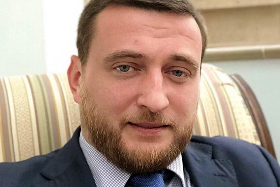 Приехавший на место происшествия наряд полиции задержал правозащитника и доставил в отделение полиции