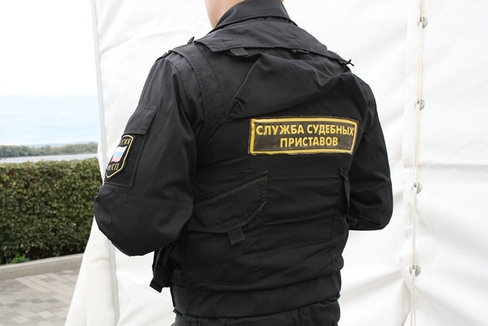 Должник нигде не работал, к приставам приходить не собирался, а письма с уведомлениями намеренно не забирал.