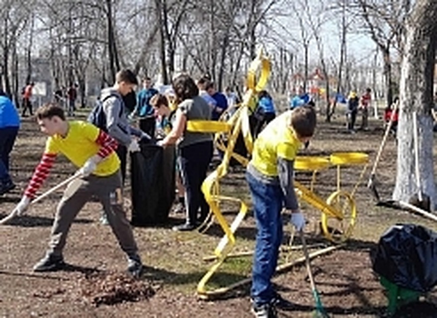 В Гагаринском субботнике приняли участие более 33 тысяч самарцев.