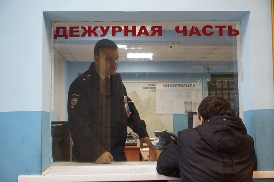 Чужой смартфон соблазнил рецидивиста из Хабаровска на новое преступление