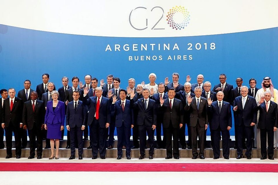 В ноябре прошлого года президент России Владимир Путин на саммите G20 перечислил болевые точки мира