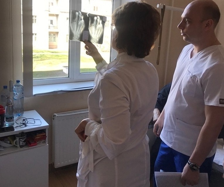 Юноше требуются лечение и реабилитация