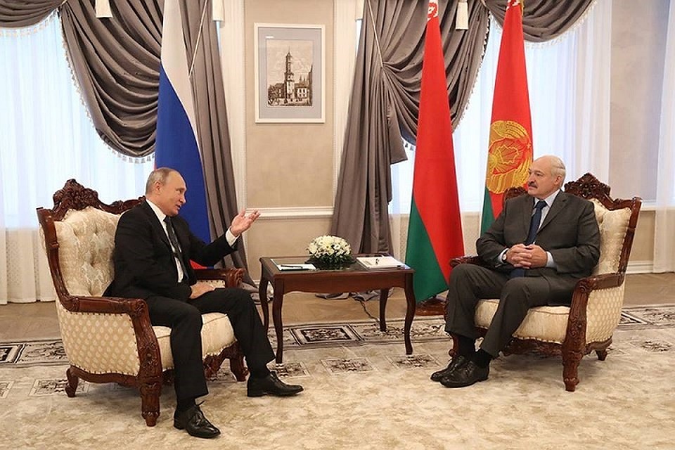 Президенты Путин и Лукашенко обсудили текущие вопросы двухсторонних отношений. Фото: Андрей Покумейко, belta.by.