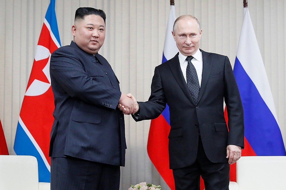 В Китае прокомментировали встречу Путина и Ким Чен Ына