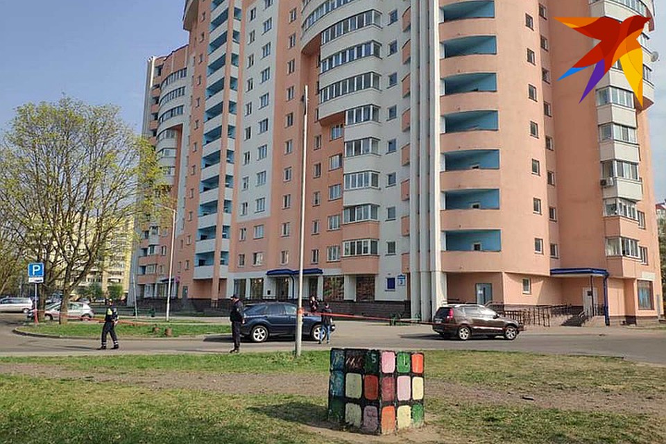 В конце апреля из дома эвакуировали жильцов всех трех подъездов
