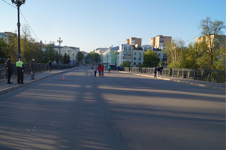 ДТП случилось на Александровском мосту. Фото: региональная Госавтоинспекция