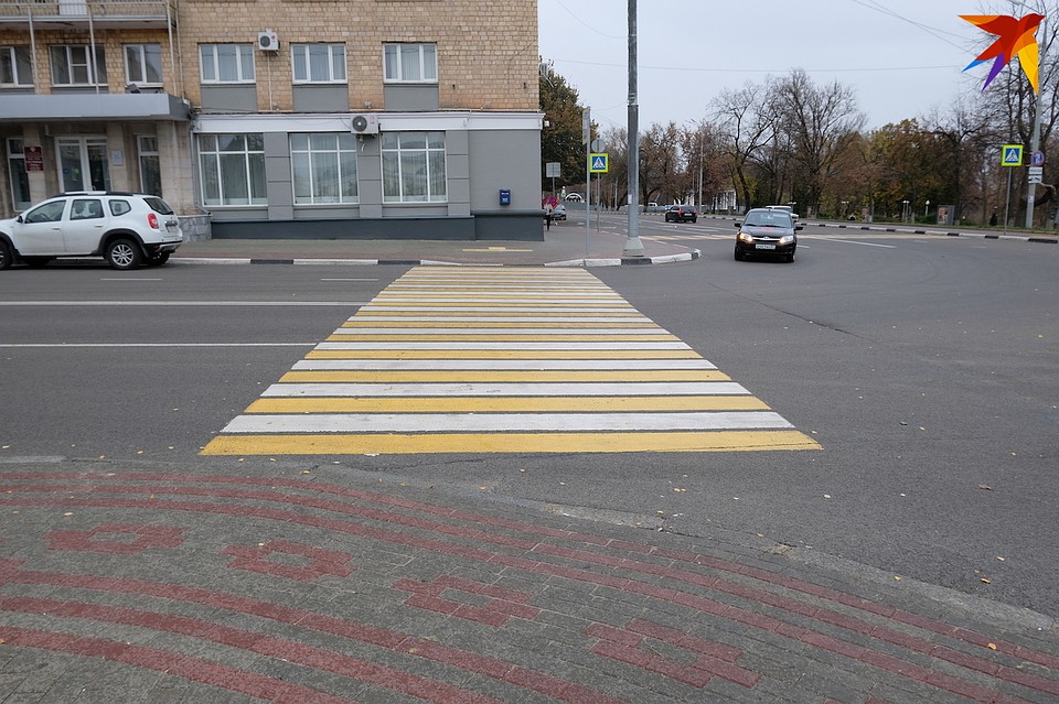 В Орле обновляют дорожную разметку