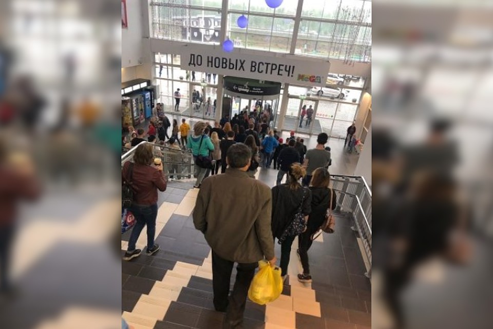В Уфе вновь эвакуируют торговые центры Фото: Gorobzor.ru