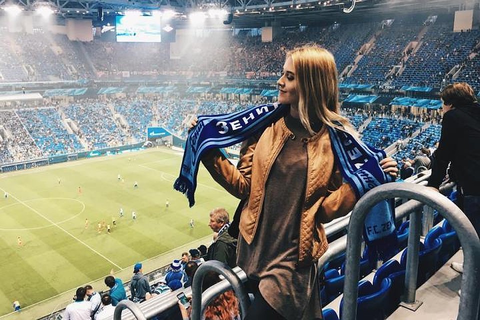 К двадцати годам у Александры есть опыт участия в разных конкурсах красоты.