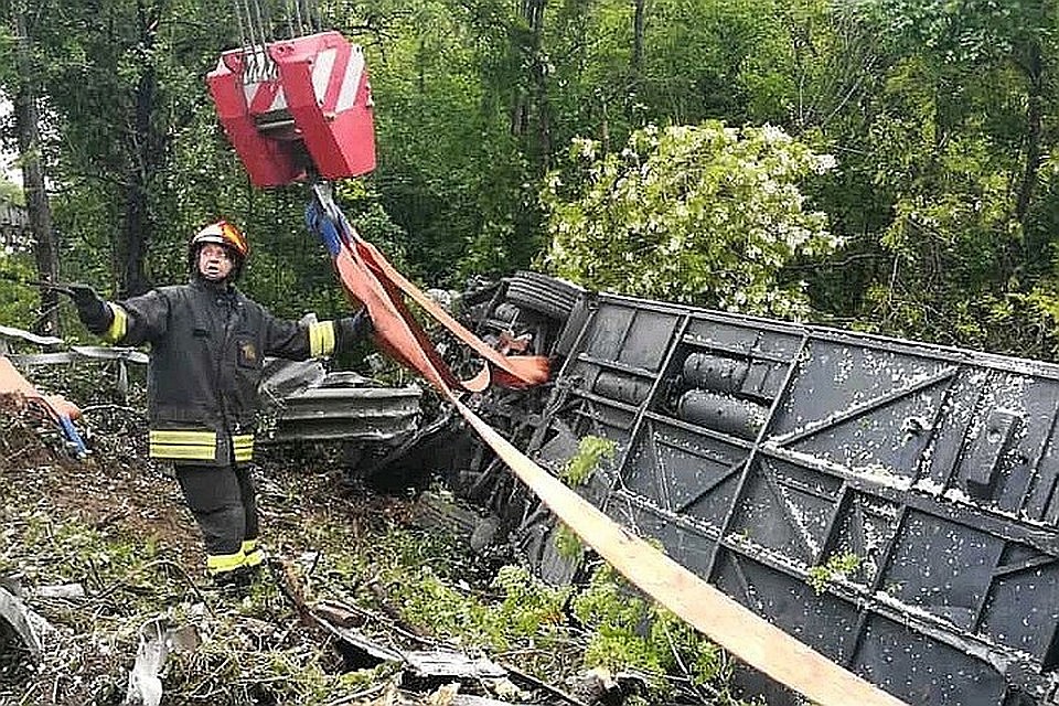В российском посольстве в Италии подтвердили, что в ДТП пострадало 12 россиян и одна женщина погибла