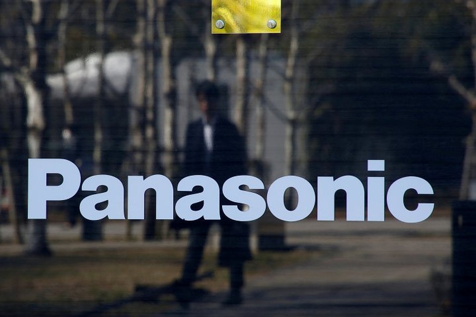 Panasonic приостанавливает торговые отношения с Huawei
