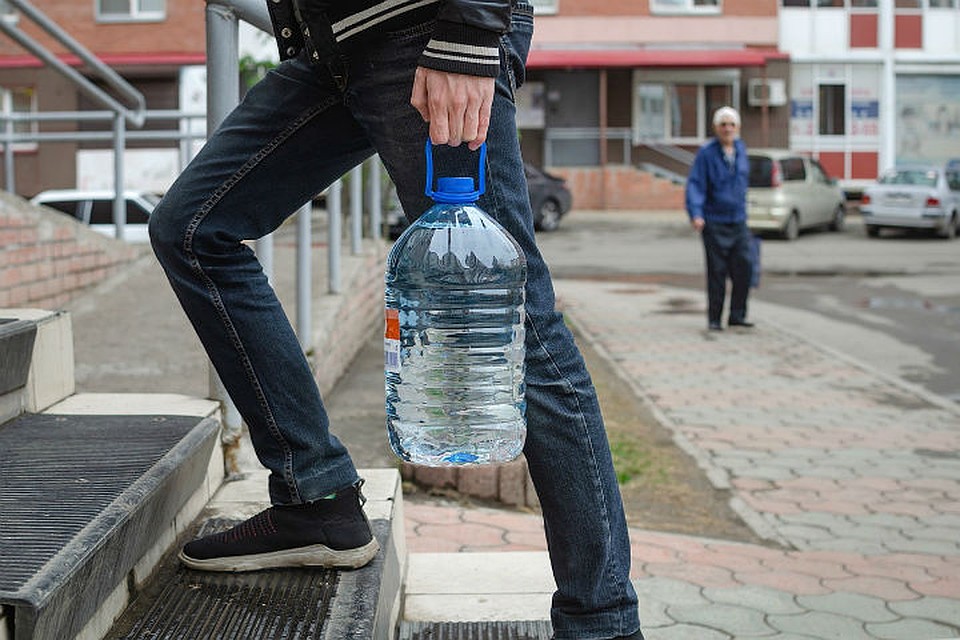 Отключение холодной воды на сутки начинается в Красноярске.