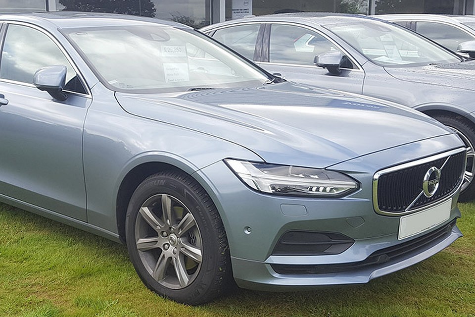 С российского рынка отзываются 79 автомобилей моделей S90 и XC60 шведского автопроизводителя "Volvo". Фото: с сайта wikipedia.org