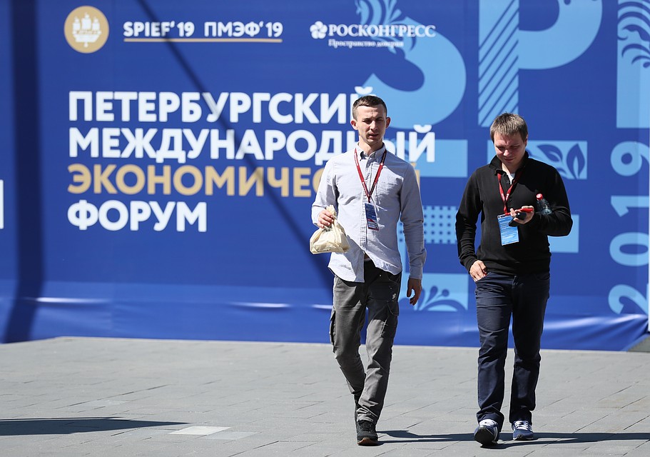 Основной темой форума, который пройдет в Санкт-Петербурге 6-8 июня, станет формирование повестки устойчивого развития. Фото: Феоктистов Дмитрий/ТАСС