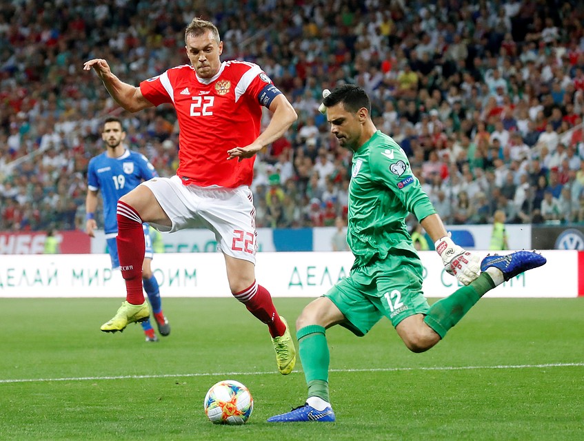 Артем Дзюба не отметился забитыми голами в игре против Кипра.