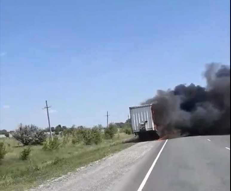 Очевидцы засняли пожар на видео