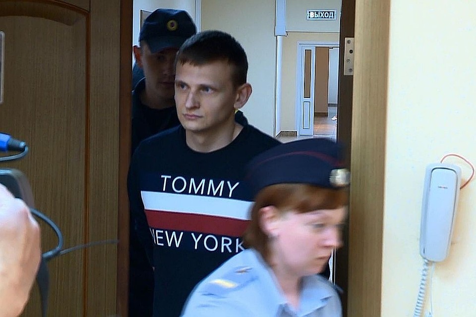Забивший насмерть болельщика из Красноярска новосибирский фанат получил 8,5 лет.Фото: ГТРК.