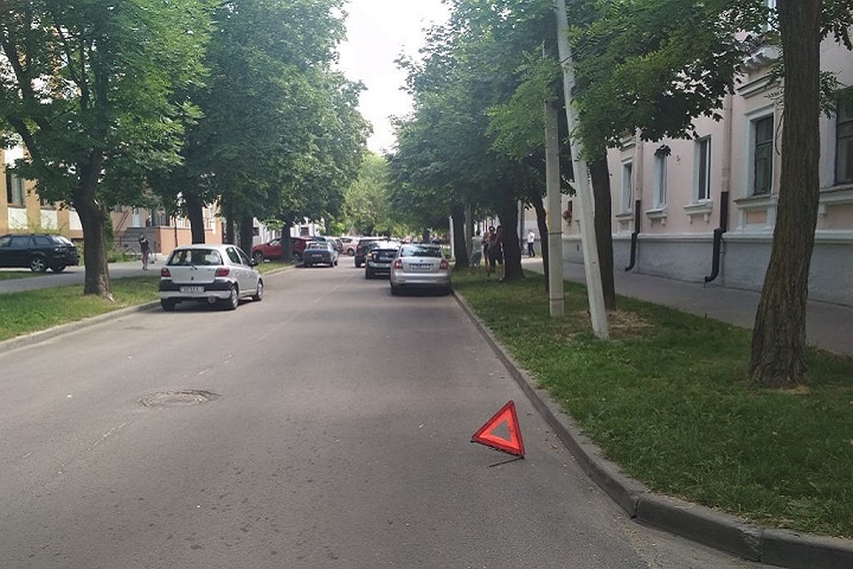 Мальчик побежал через дорогу в неположенном месте. Фото: УВД Брестского облисполкома.