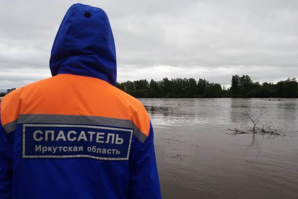 Из-за летних паводков режим ЧС ввели в поселке Соляная.