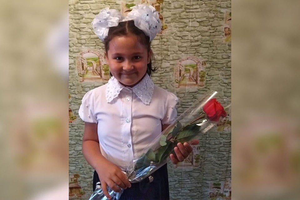 Юлиана с отличием окончила первый класс и мечтает стать стоматологом