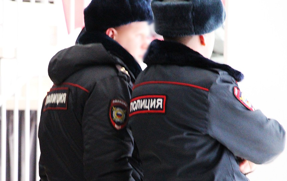 Полицейские на страже правопорядка